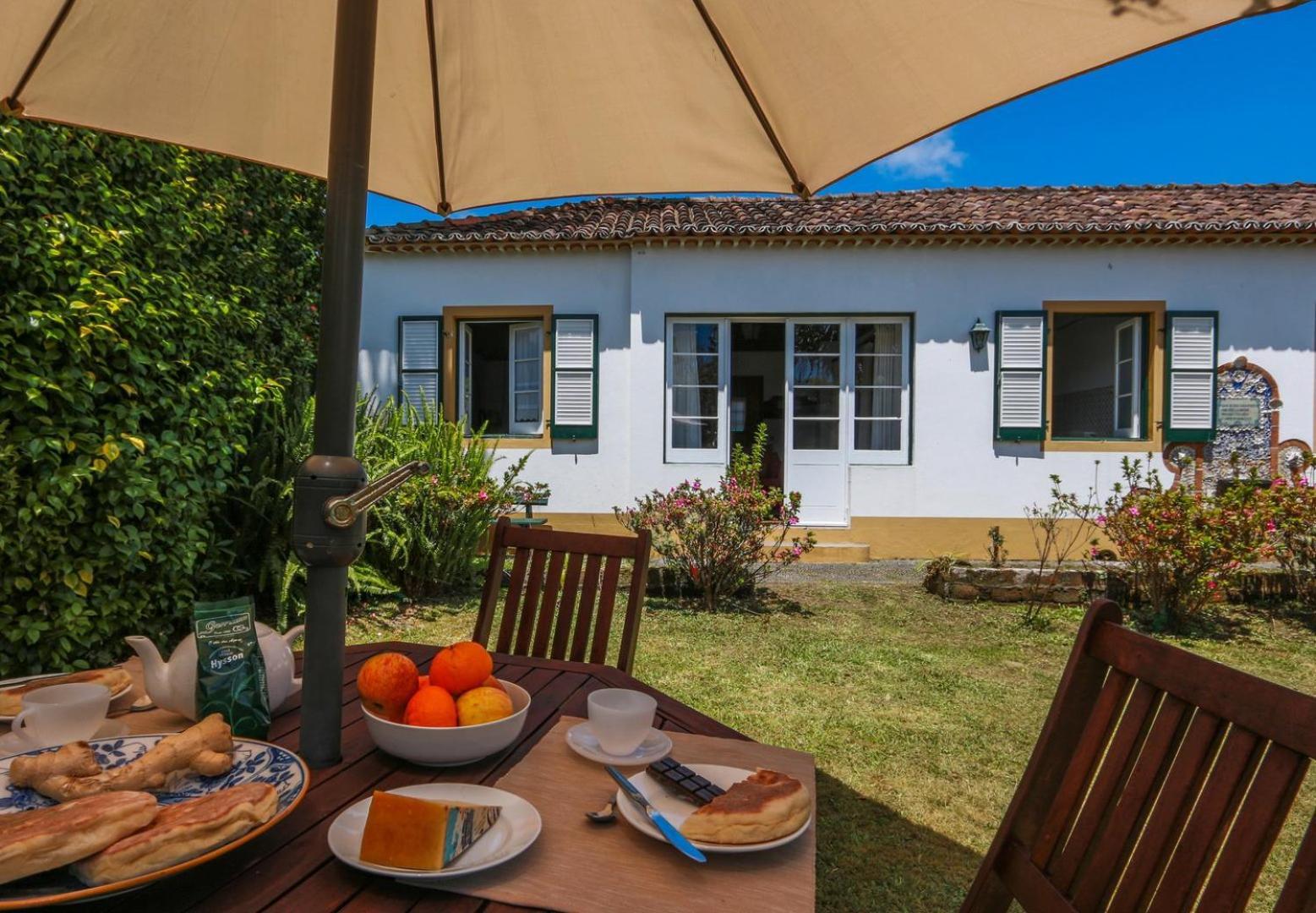 Domus Adepta Charming W Garden Villa Furnas  Bagian luar foto